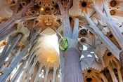 Sagrada Familia : architecte Antoni Gaudi-41